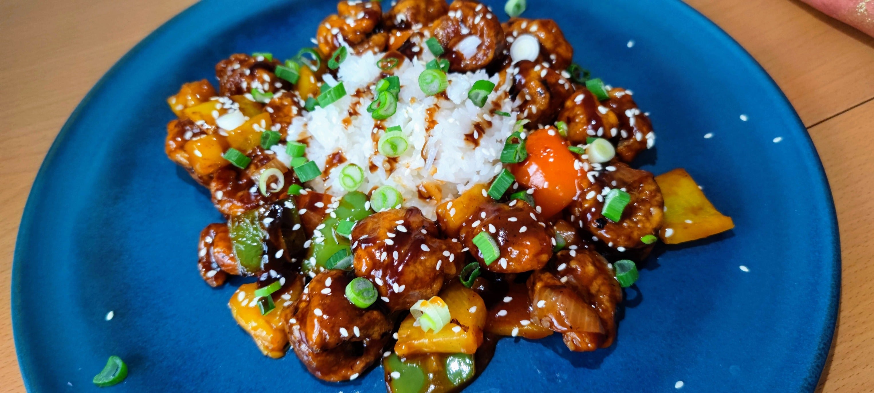 Sweet and sour pork meatballs – HOT WOK