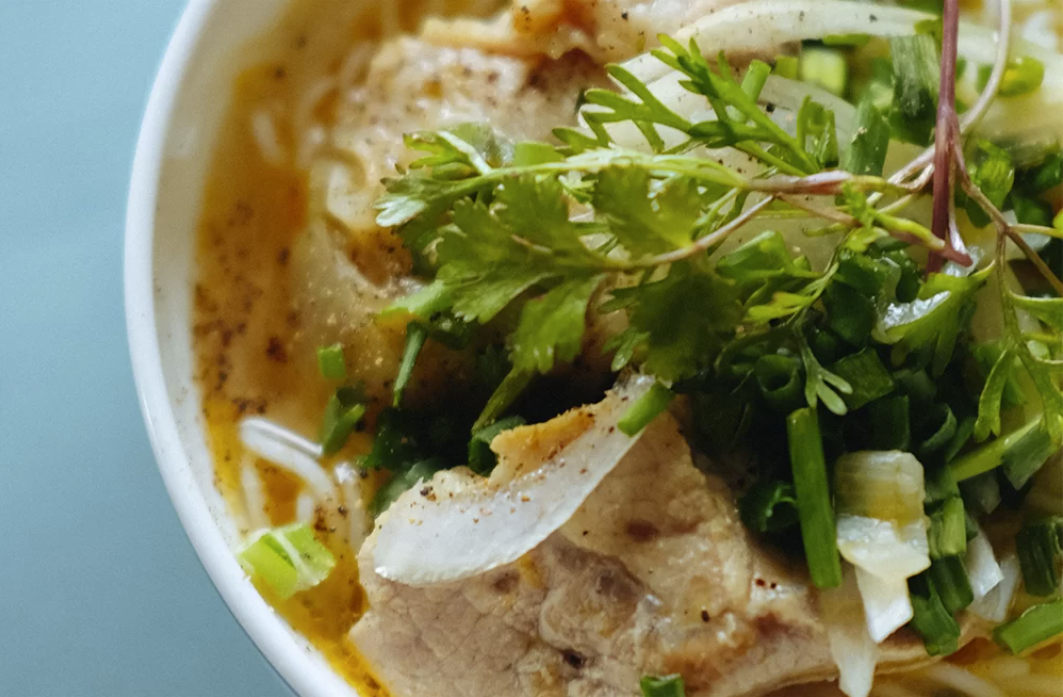 Chicken soup - Dom Kaah Gai
