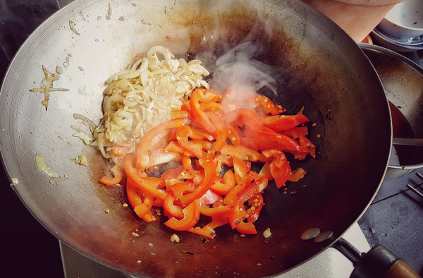 Wok Hei: Aidon aasialaisen maun salaisuus